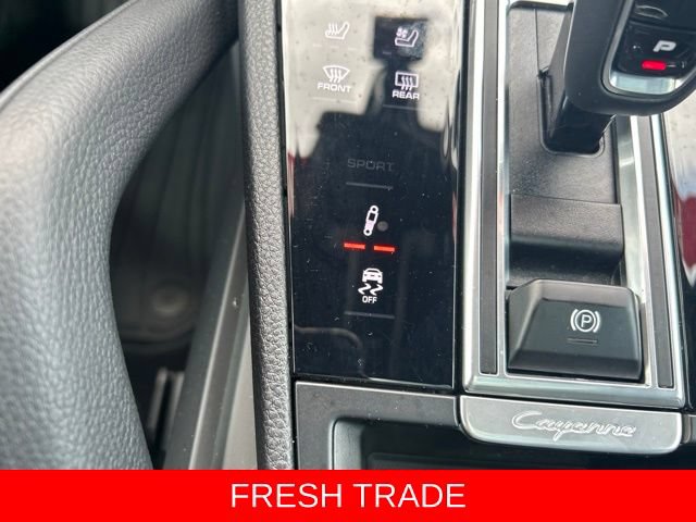 Used 2022 Porsche Cayenne Platinum Edition AWD/4WD image 30
