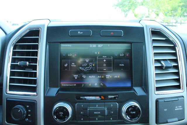 Used 2015 Ford F150 Lariat w/ Equipment Group 502A Luxury AWD/4WD image 20