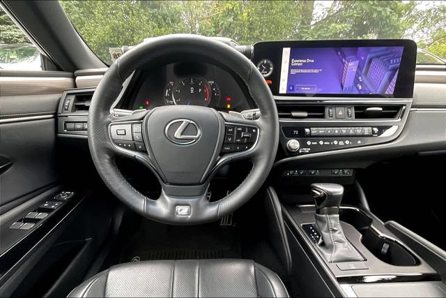 Used 2023 Lexus ES 350 F Sport w/ Accessory Package (Z2) FWD image 8