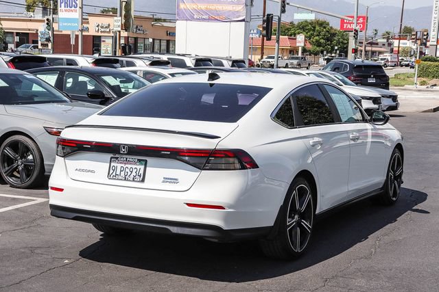 Used 2024 Honda Accord Sport image 11