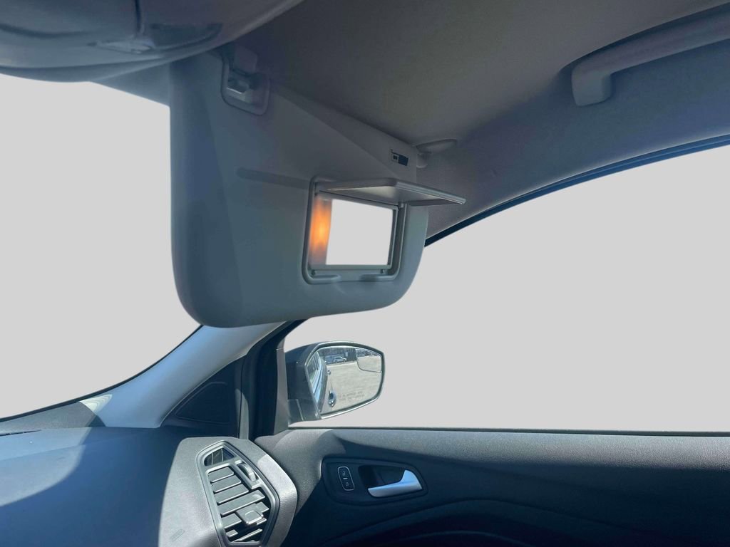 Used 2018 Ford Escape SE w/ SE Sync 3 Package image 32