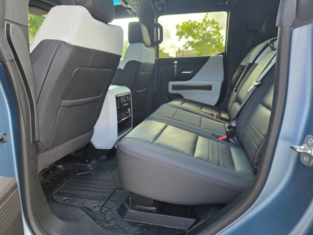 Used 2024 GMC Hummer EV 3X w/ Omega Edition AWD/4WD image 27