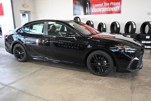 New 2026 Toyota Camry SE FWD image 4