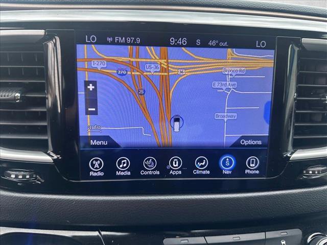Used 2017 Chrysler Pacifica Touring-L FWD image 13