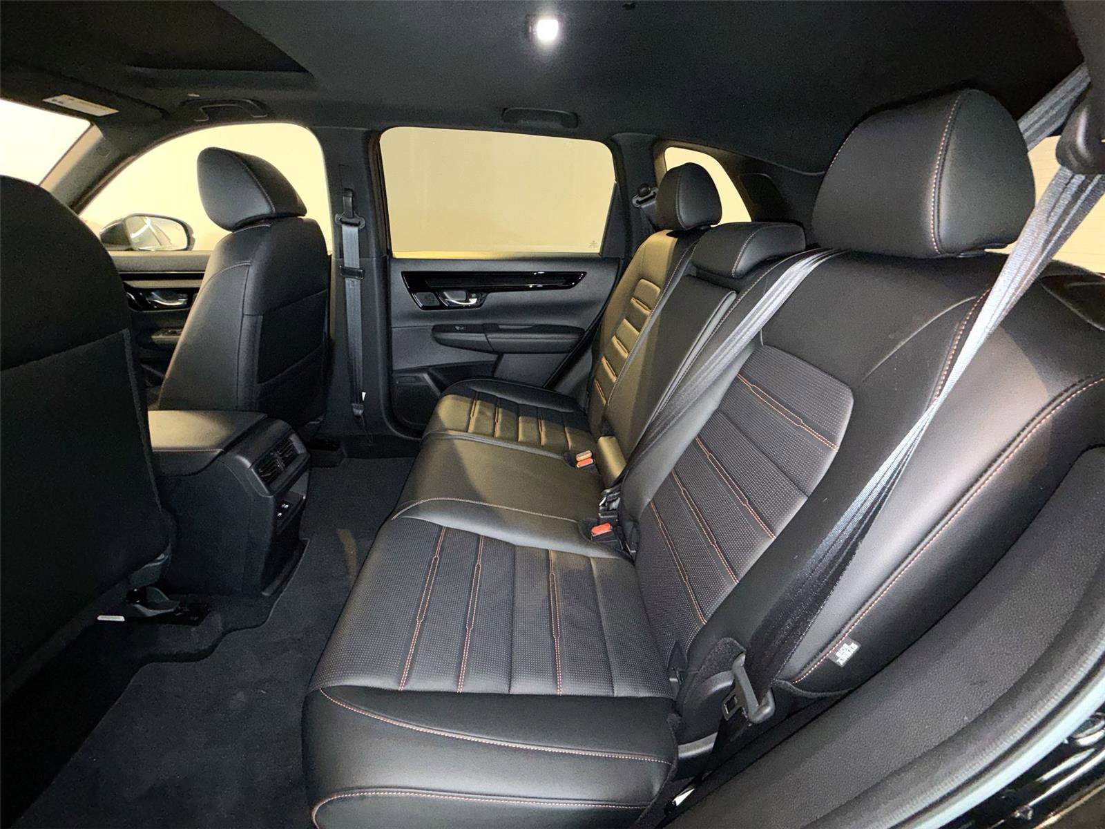 Used 2025 Honda CR-V Sport Touring image 25