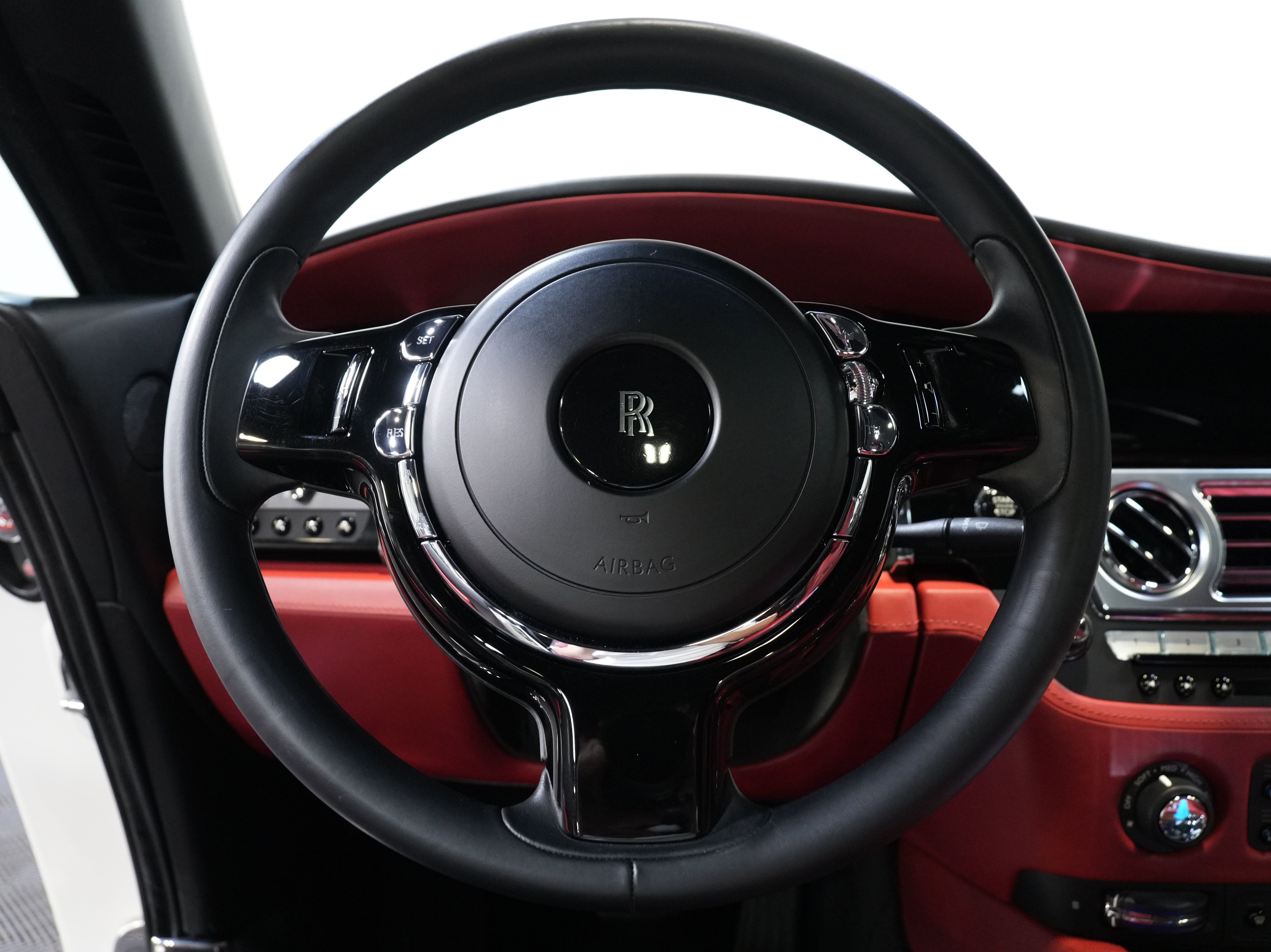 Used 2014 Rolls-Royce Wraith RWD image 40