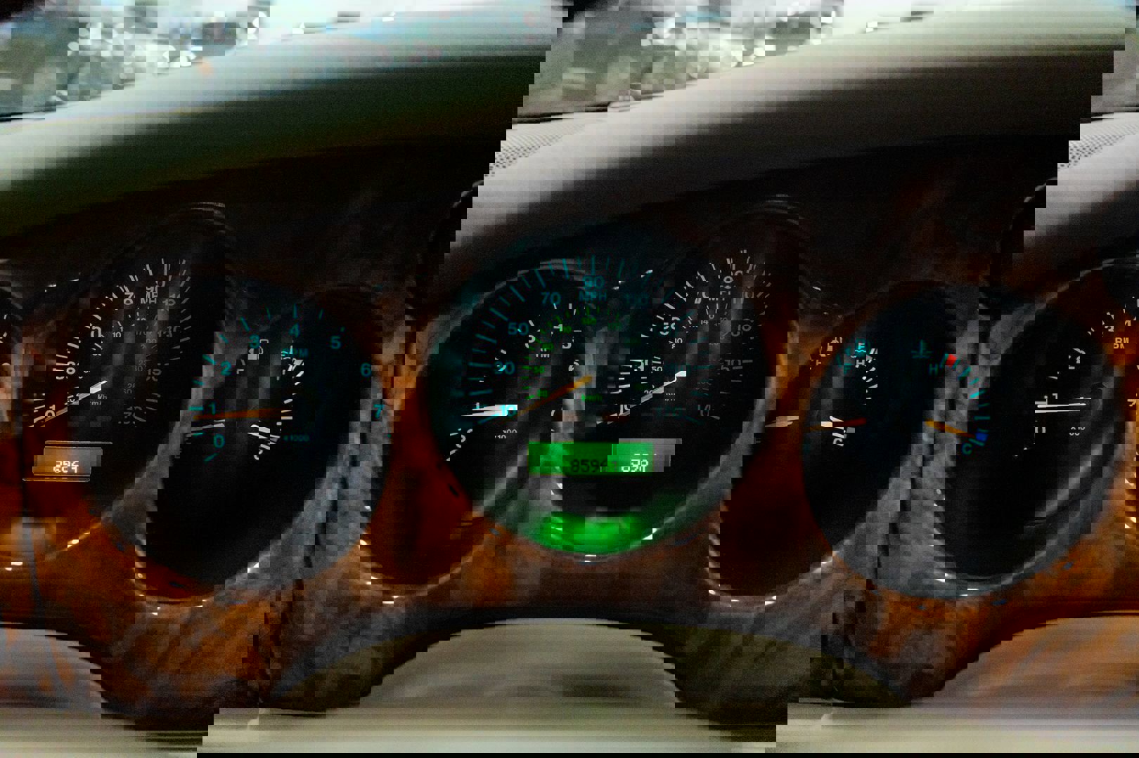 Used 1999 Jaguar XK8 Coupe image 27