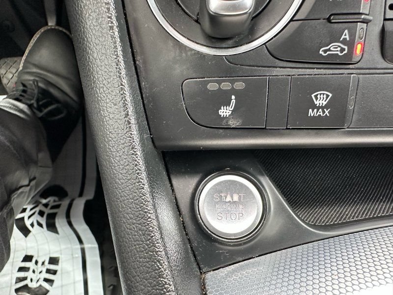 Used 2018 Audi Q3 2.0T Premium Plus w/ Premium Plus Package AWD/4WD image 25
