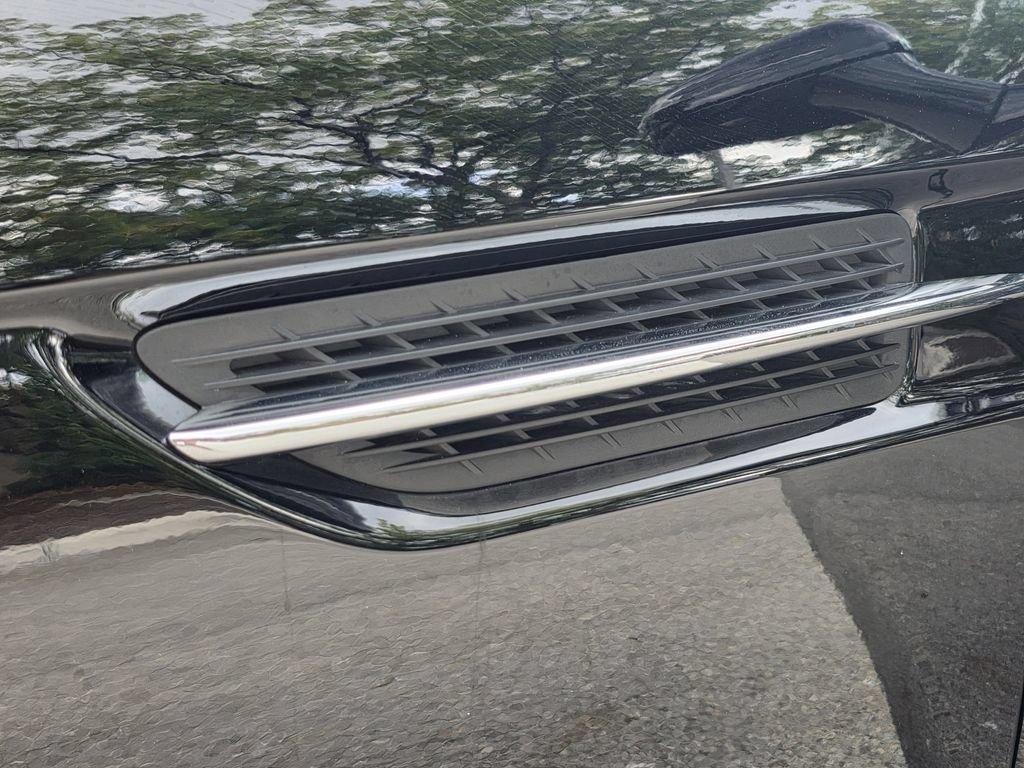 Used 2013 Mercedes-Benz SLK 250 image 14