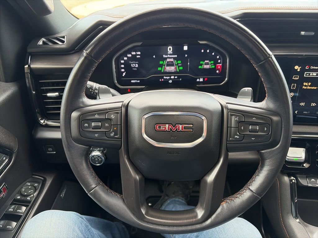 Used 2022 GMC Sierra 1500 AT4 w/ AT4 Premium Package AWD/4WD image 19