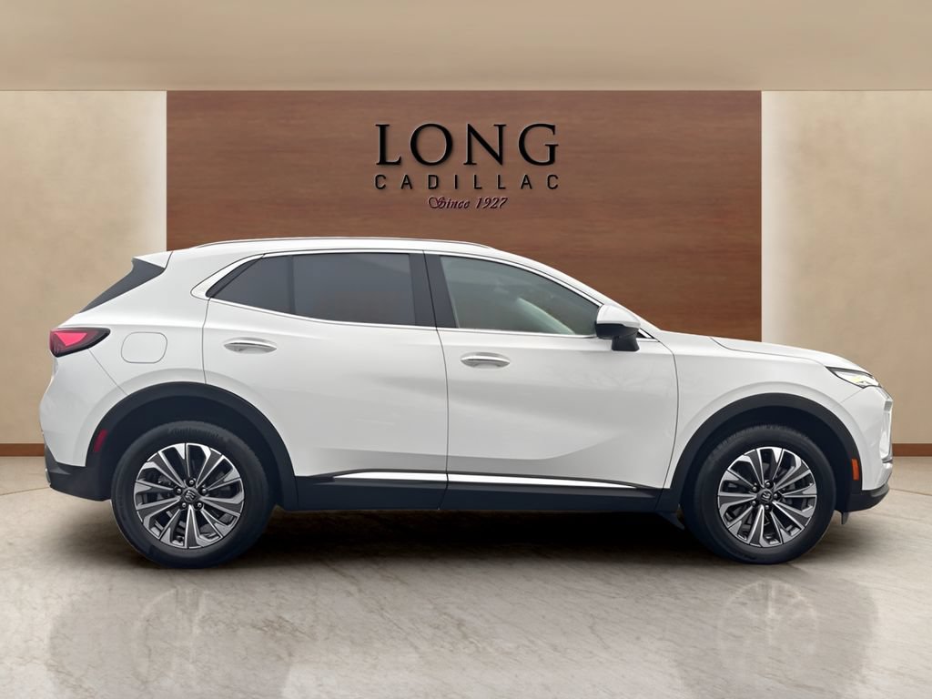 Used 2025 Buick Envision Preferred AWD/4WD image 6