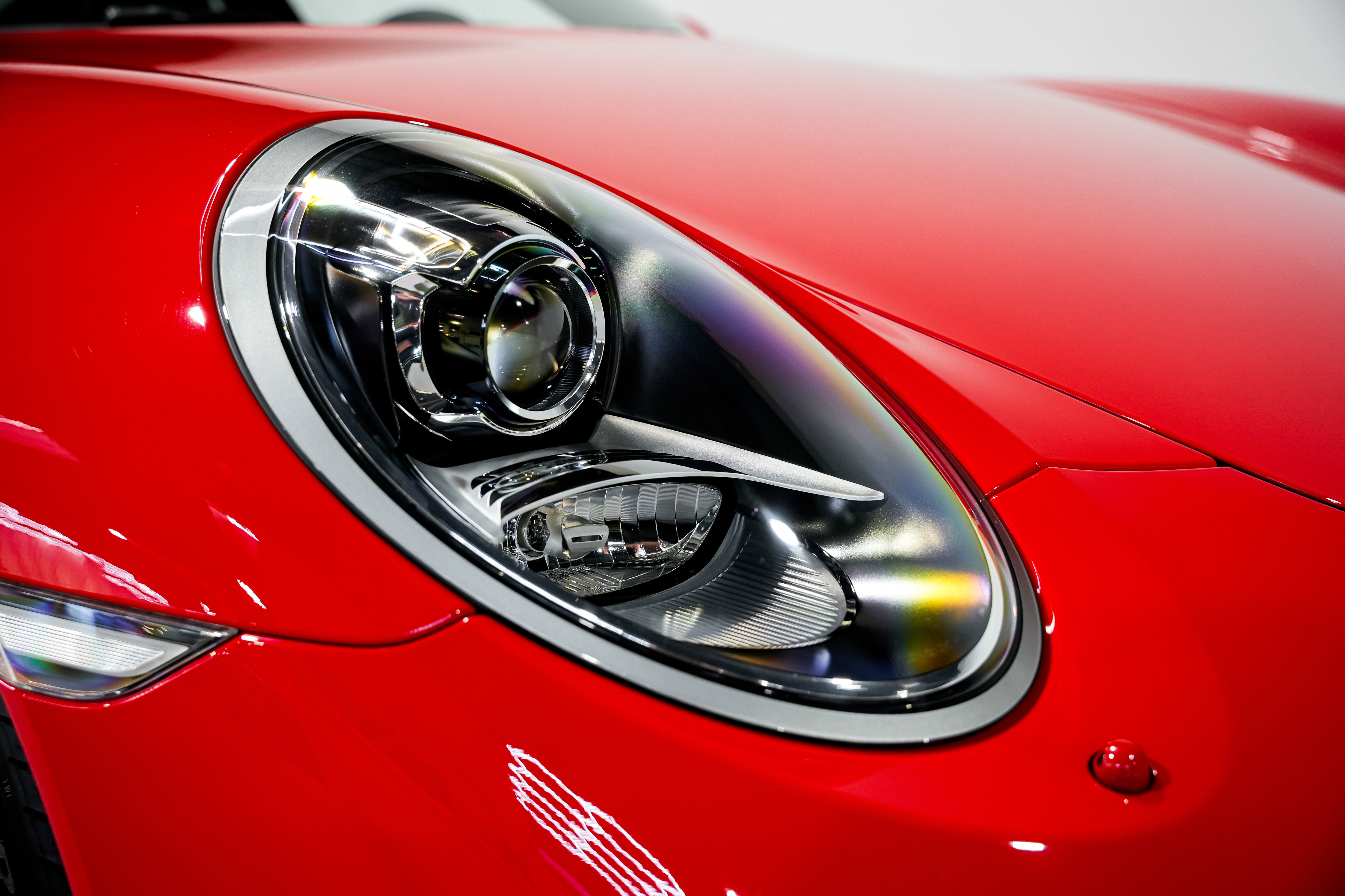 Used 2013 Porsche 911 Carrera S image 49