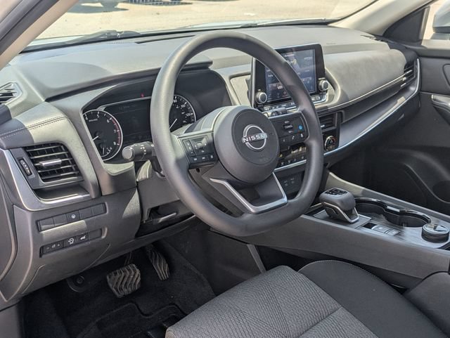 Used 2024 Nissan Rogue SV AWD/4WD image 34