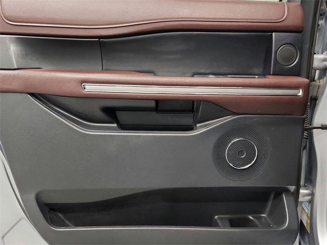 Used 2023 Ford Expedition Max Limited image 31