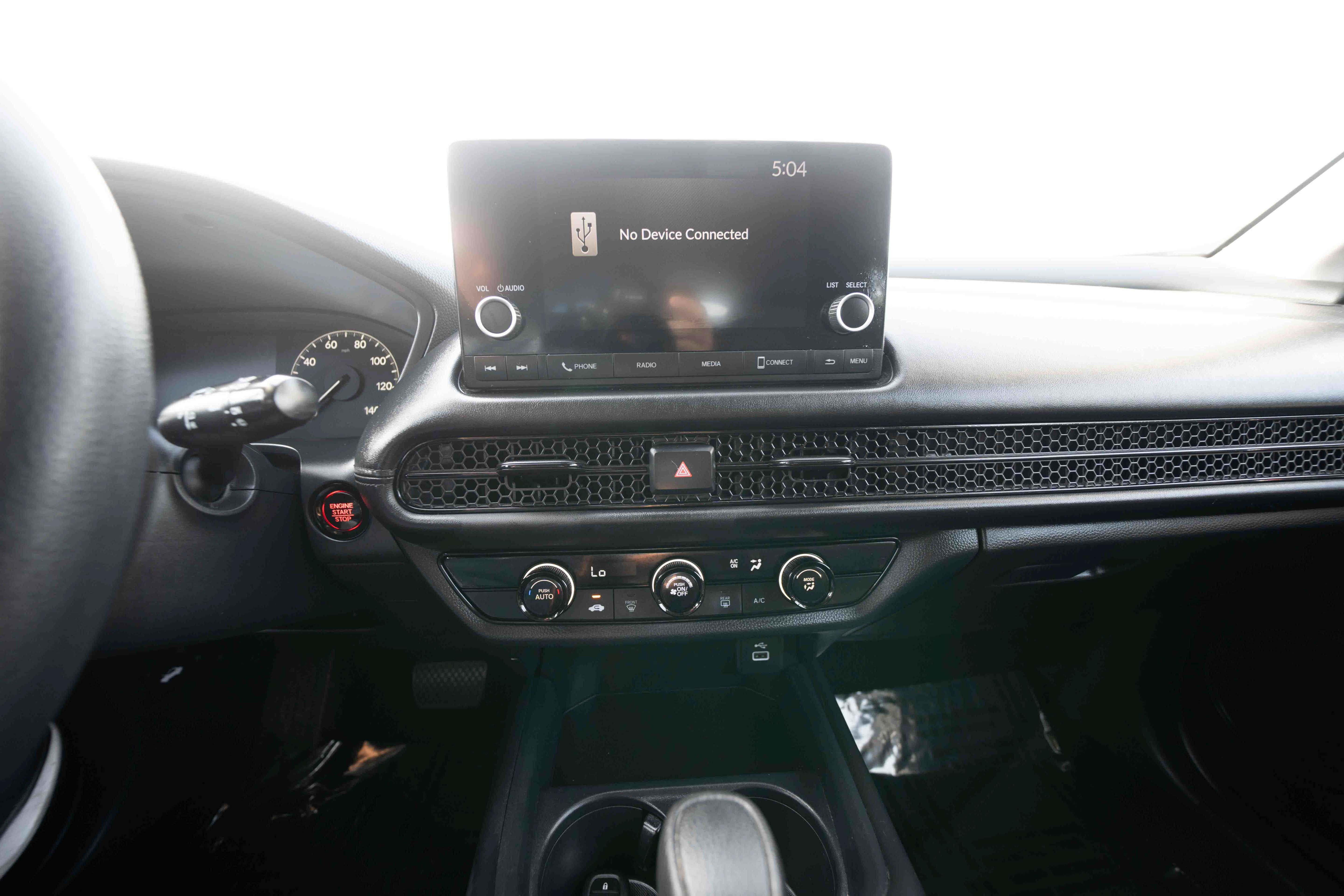 Certified 2025 Honda HR-V LX image 17