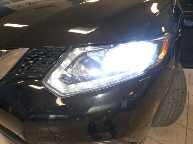 Used 2016 Nissan Rogue SL image 27