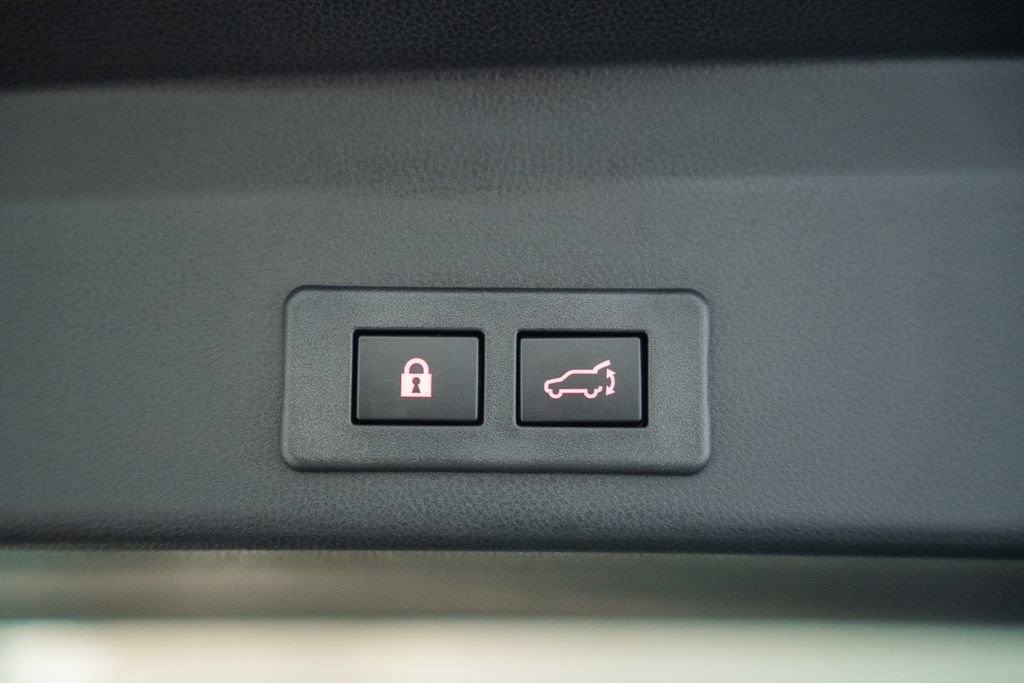Used 2025 Subaru Ascent Bronze Edition AWD/4WD image 14