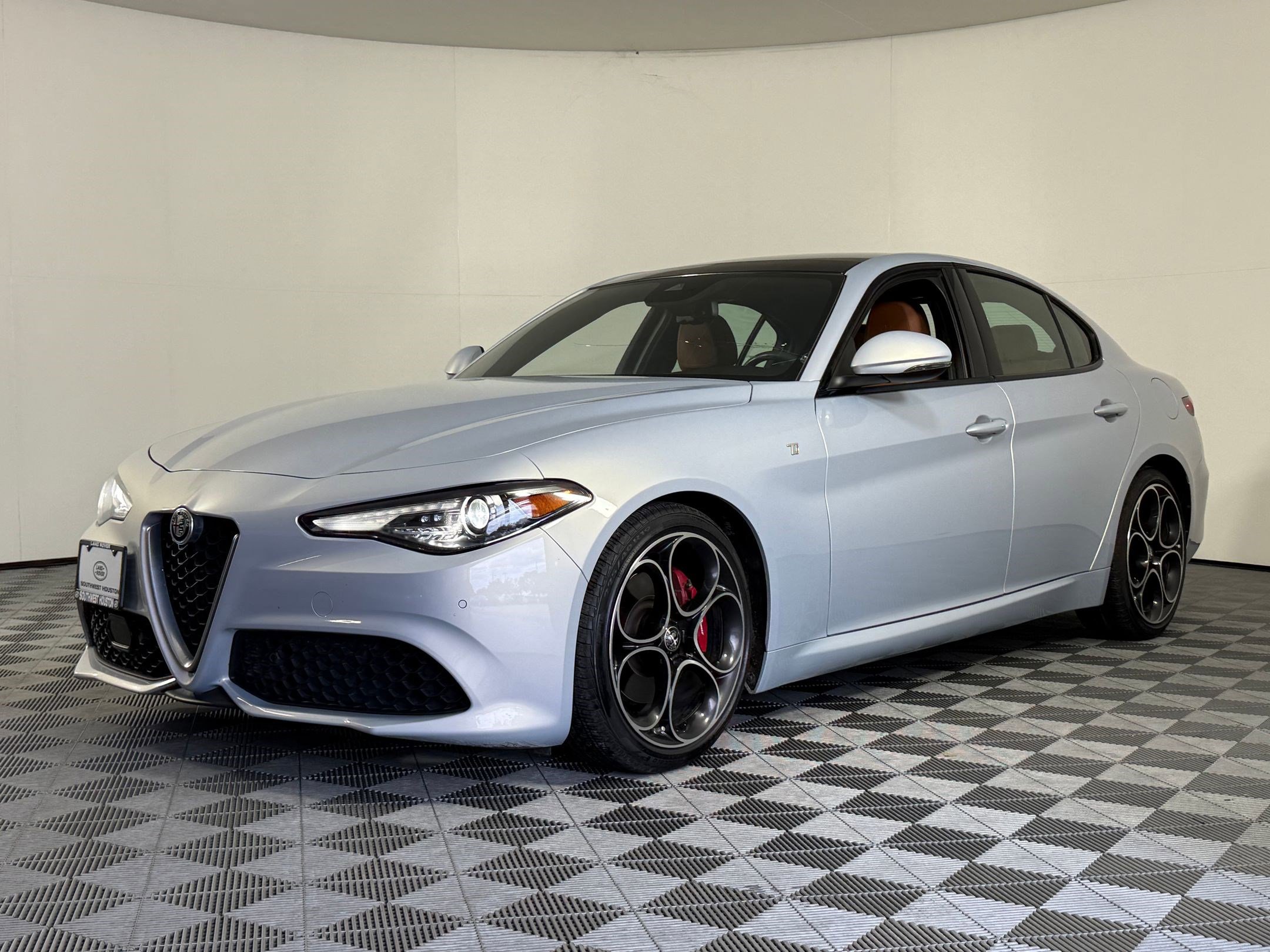 Used 2022 Alfa Romeo Giulia Ti w/ Active Assist Plus Package