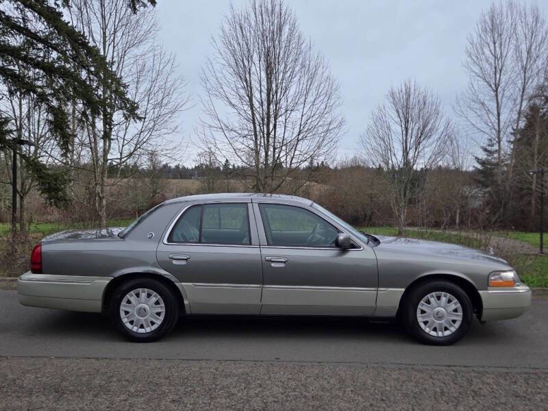 Used 2004 Mercury Grand Marquis GS RWD image 9