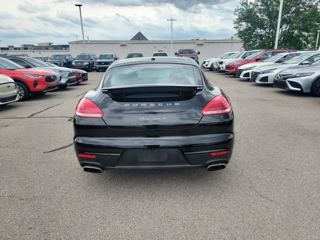 Used 2015 Porsche Panamera 4 AWD/4WD image 4
