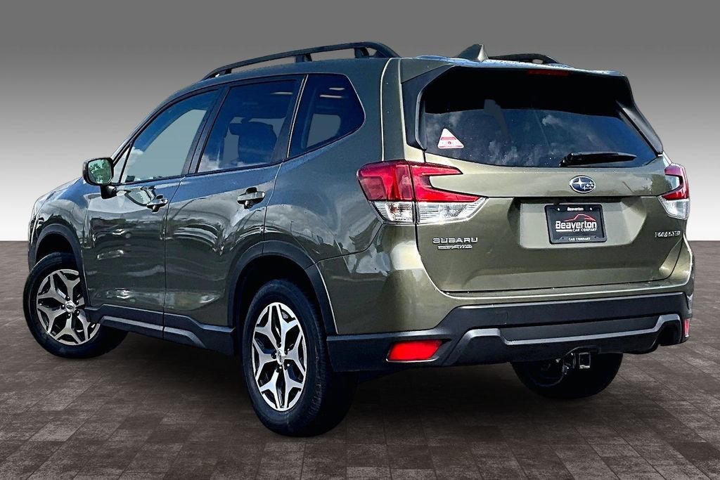Used 2023 Subaru Forester Premium AWD/4WD image 13