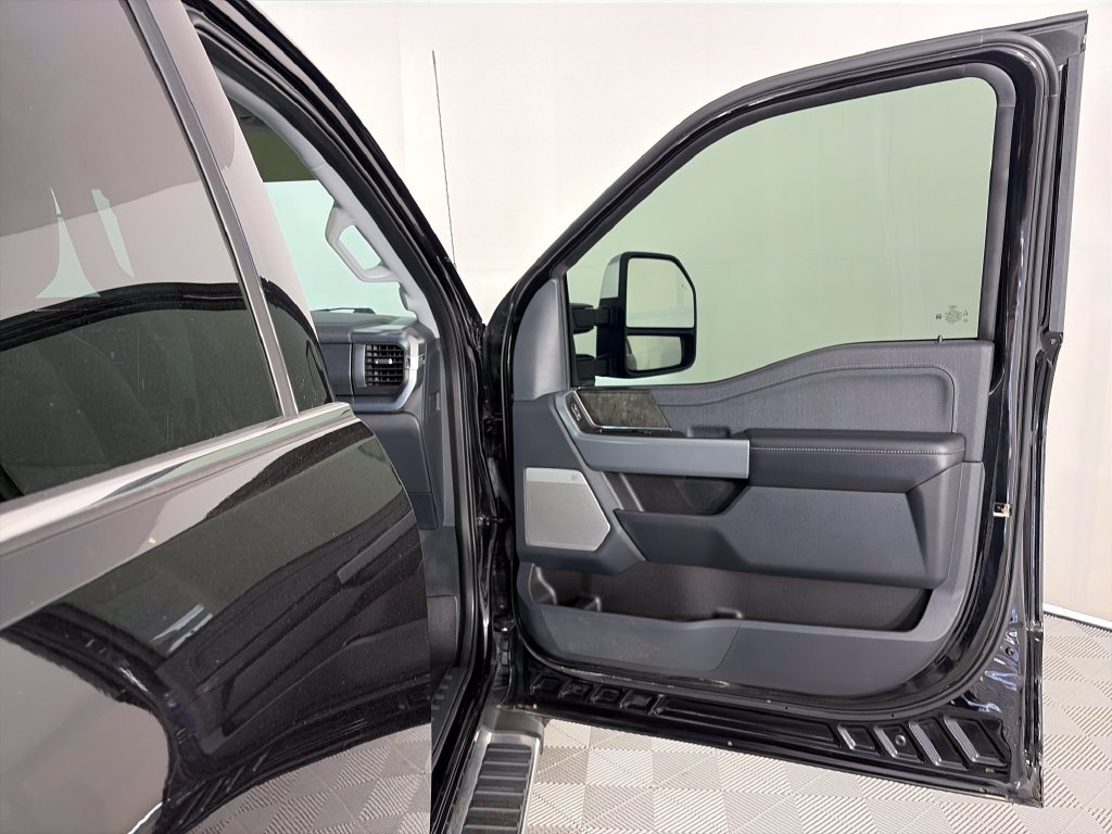 Certified 2022 Ford F150 Lariat AWD/4WD image 31
