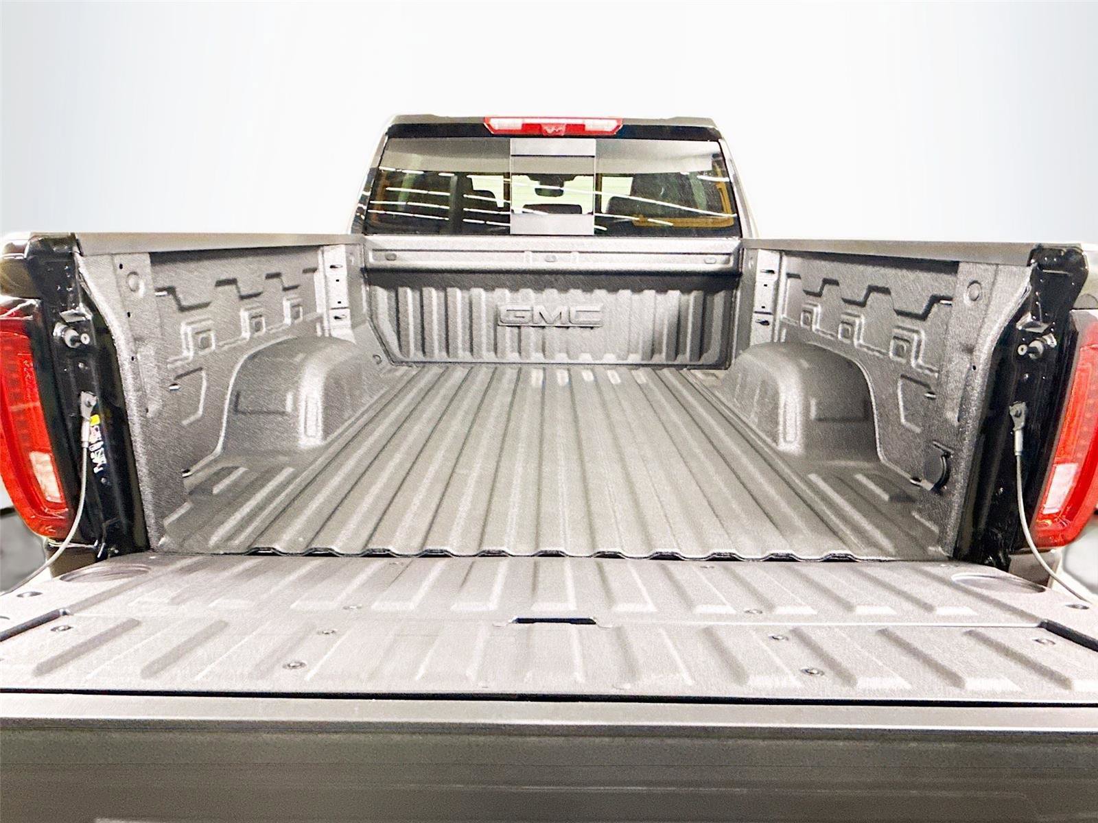 New 2026 GMC Sierra 1500 AT4 w/ AT4 Premium Package image 22