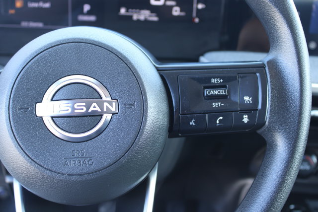 Used 2026 Nissan Kicks SV w/ SV Premium Package FWD image 18
