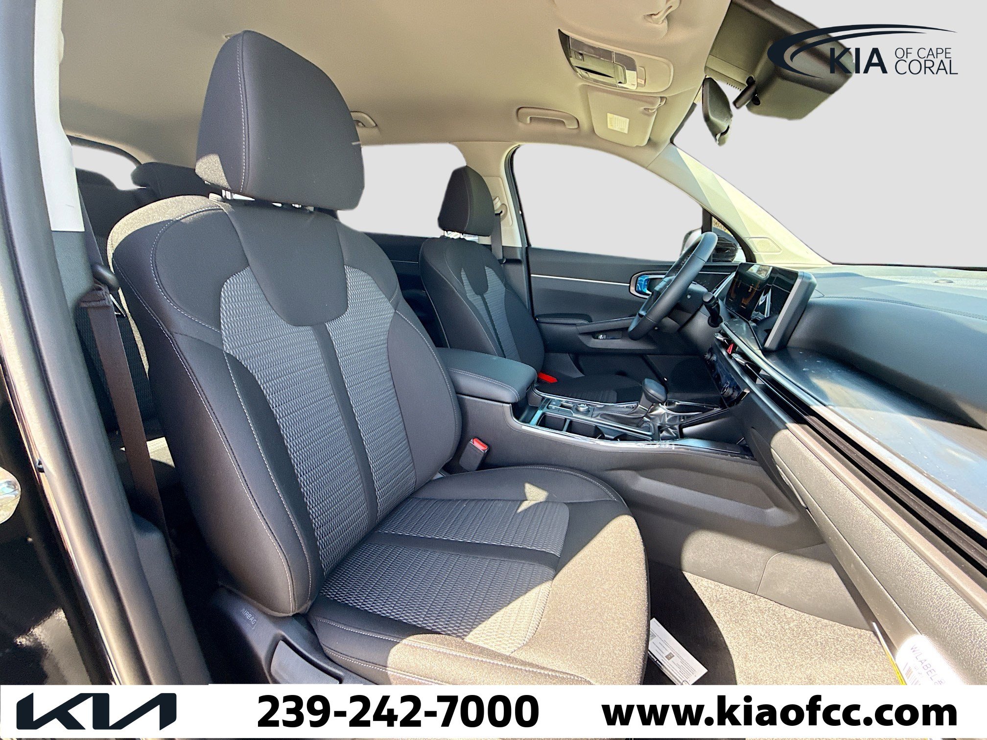 New 2026 Kia Sorento LX image 13