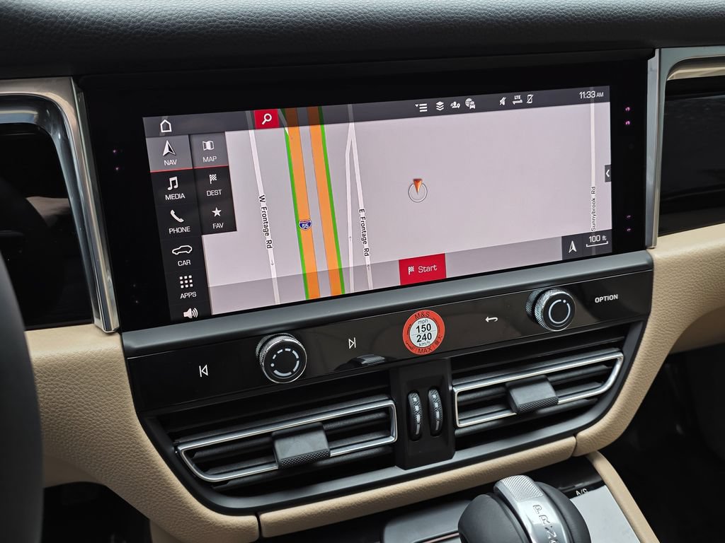 New 2026 Porsche Macan AWD/4WD image 13