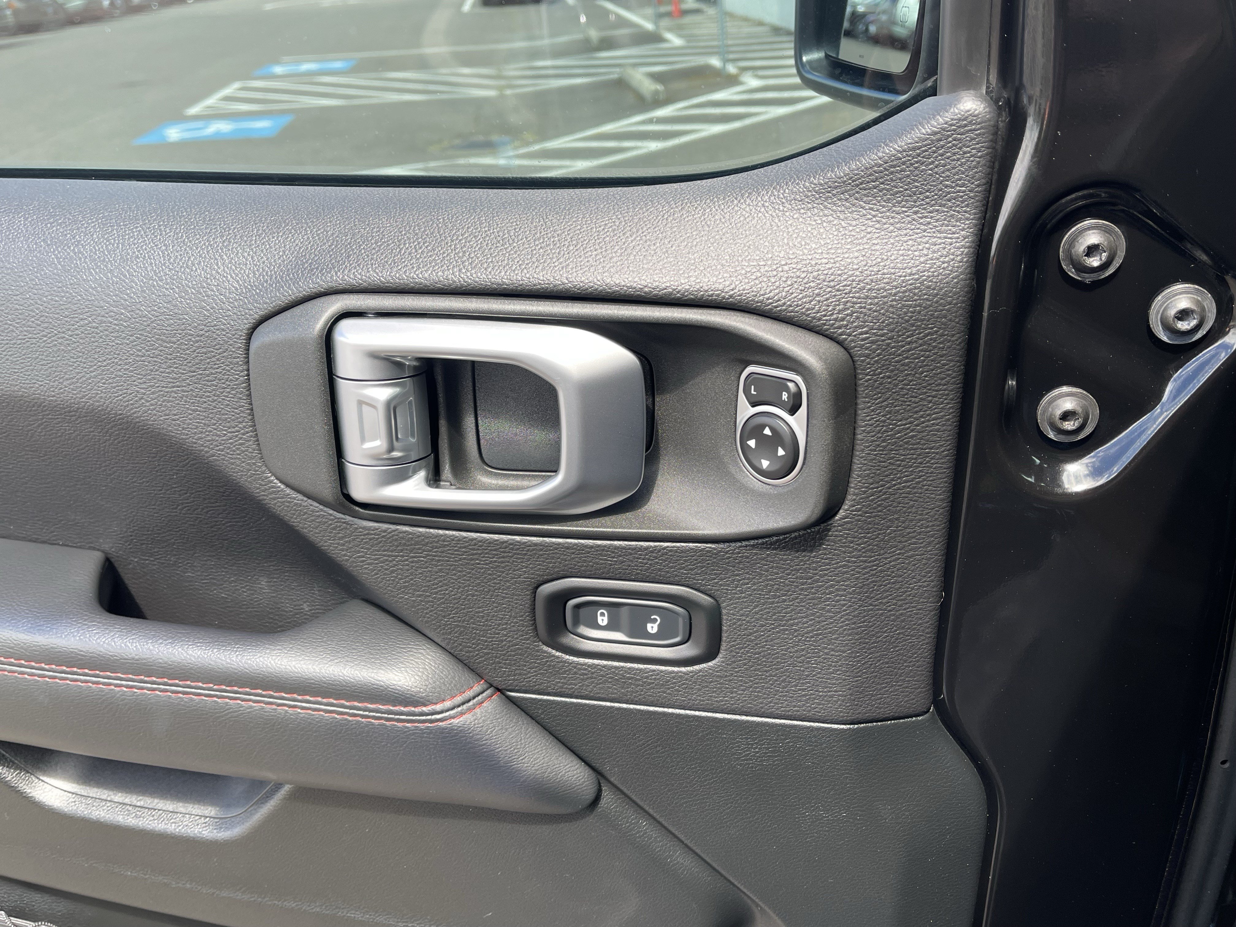 Used 2020 Jeep Gladiator Rubicon AWD/4WD image 24