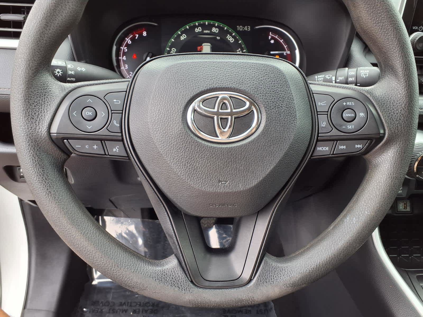 Certified 2024 Toyota RAV4 XLE FWD image 19