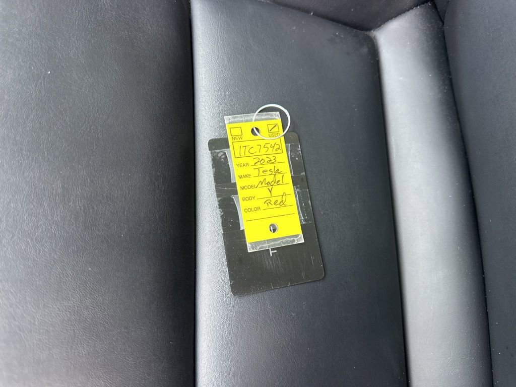 Used 2023 Tesla Model Y Long Range image 35