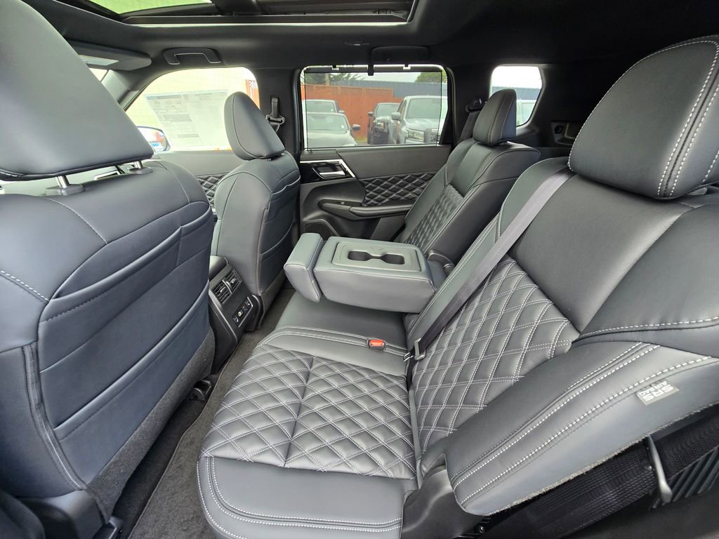 New 2026 Nissan Rogue Platinum image 27