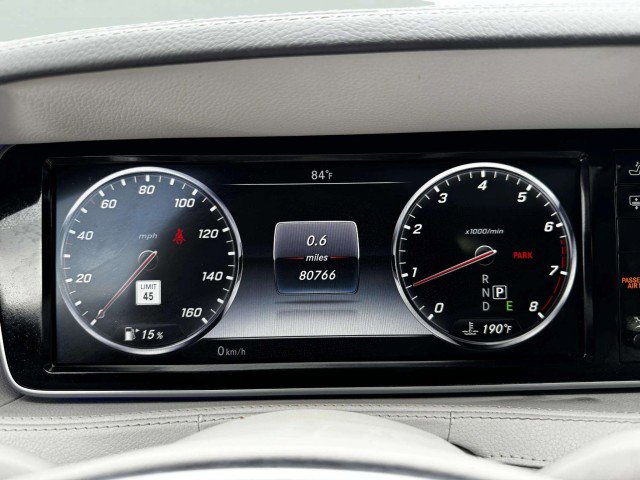 Used 2017 Mercedes-Benz S 550 Sedan image 20