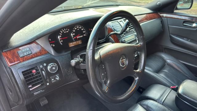 Used 2006 Cadillac DTS image 14