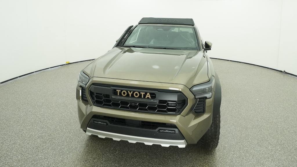 New 2025 Toyota Tacoma Trailhunter image 33