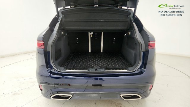 Used 2025 Jaguar F-PACE R-Dynamic S AWD/4WD image 31