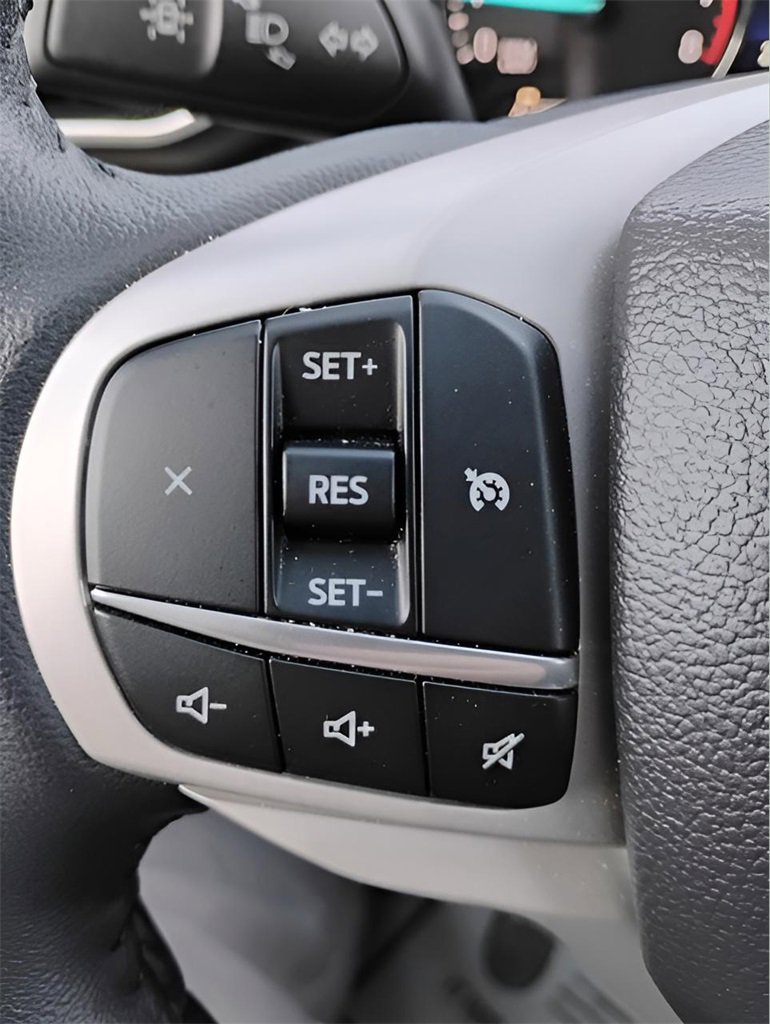 Certified 2023 Ford Explorer XLT w/ Equipment Group 202A image 34