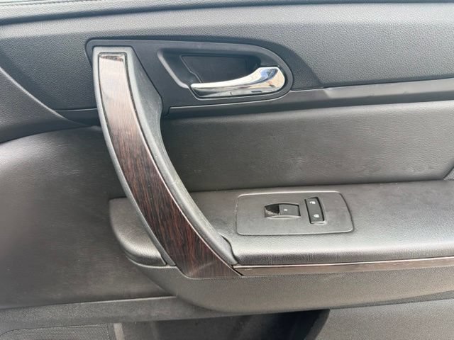 Used 2017 Chevrolet Traverse Premier w/ LPO, 'HIT The Road' Package AWD/4WD image 24