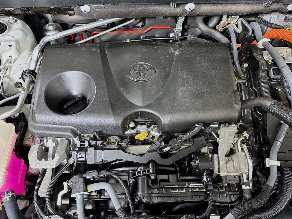 Used 2021 Toyota RAV4 Limited image 31