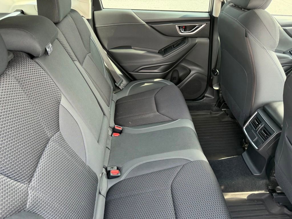 Used 2021 Subaru Forester Premium AWD/4WD image 18
