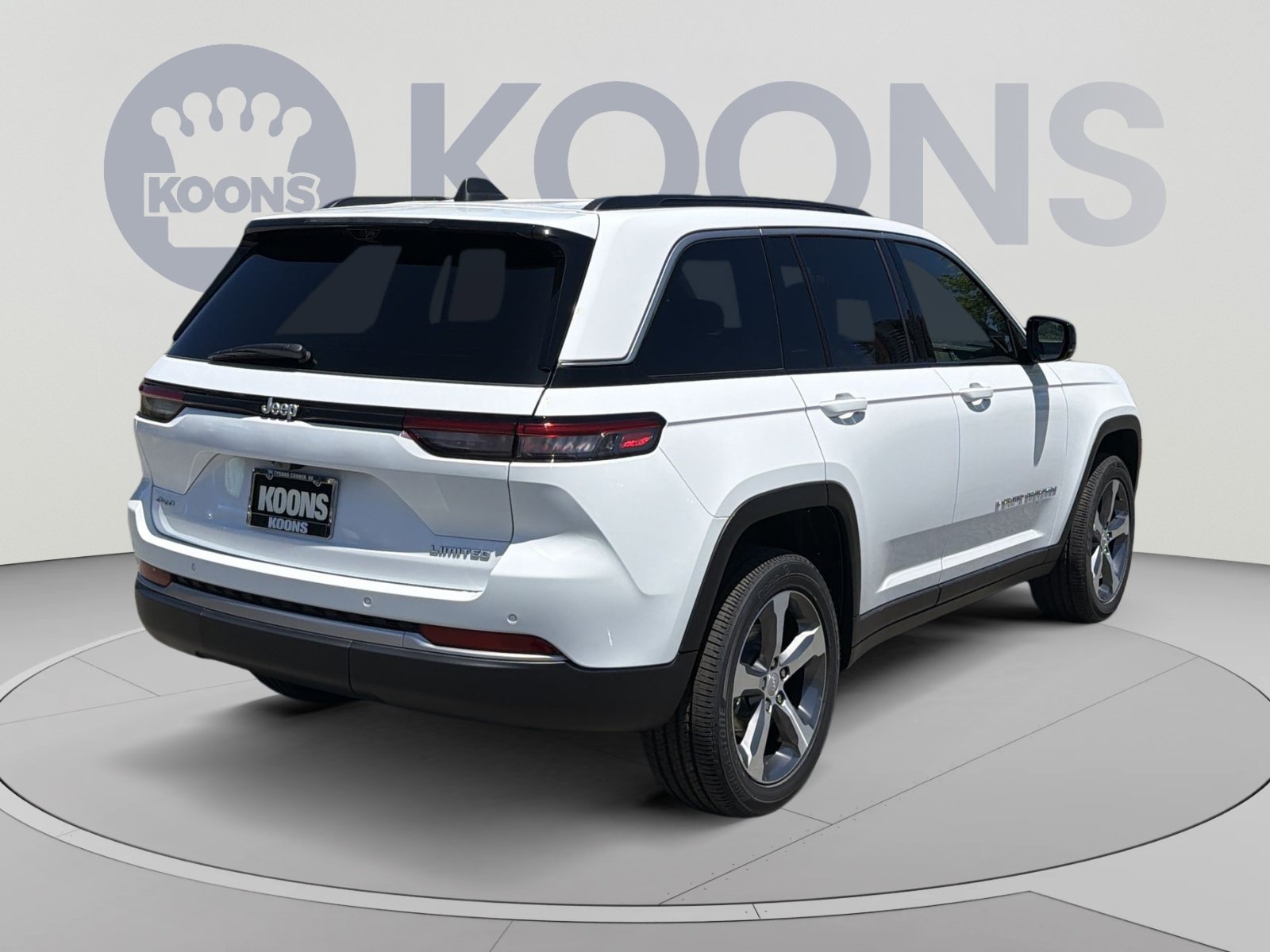 New 2026 Jeep Grand Cherokee Limited w/ Luxury Tech Group II AWD/4WD image 7
