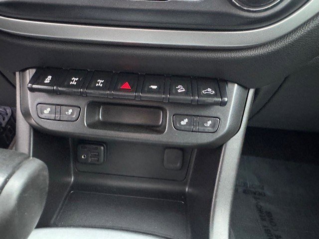 Used 2020 Chevrolet Colorado ZR2 image 21