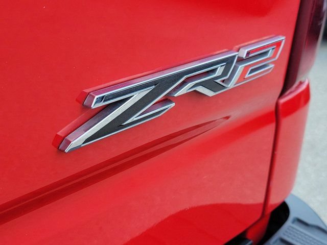Used 2023 Chevrolet Silverado 1500 ZR2 w/ Technology Package AWD/4WD image 12