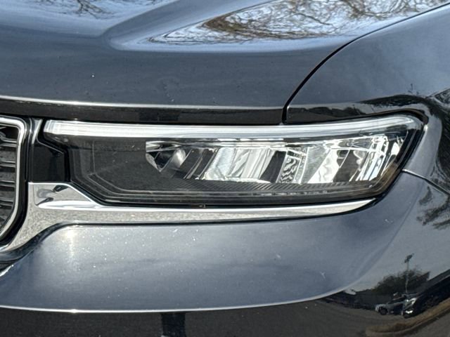 Used 2024 Jeep Grand Cherokee L Limited w/ Luxury Tech Group II image 4