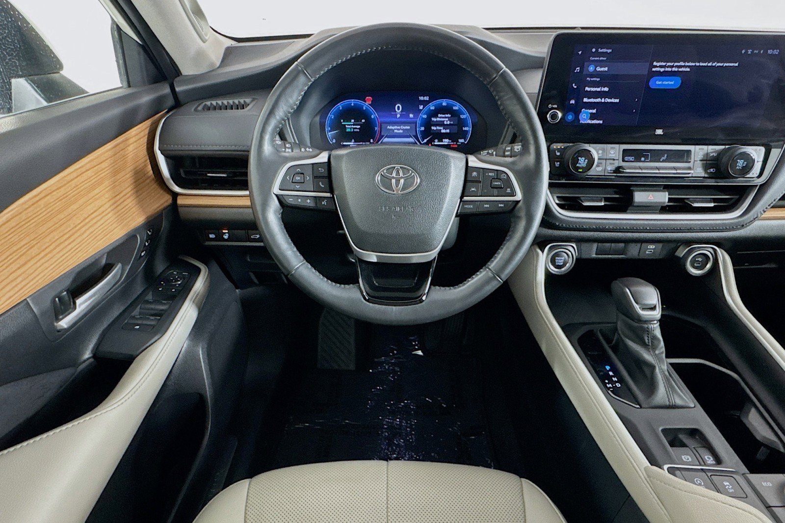 Used 2024 Toyota Grand Highlander FWD image 4