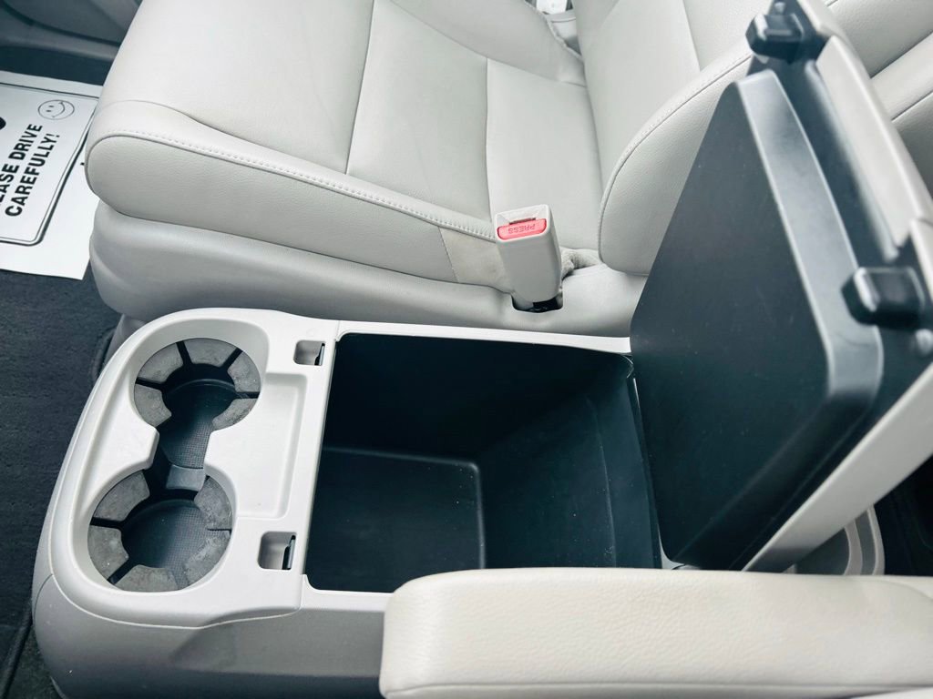 Used 2015 Honda Odyssey EX-L image 41