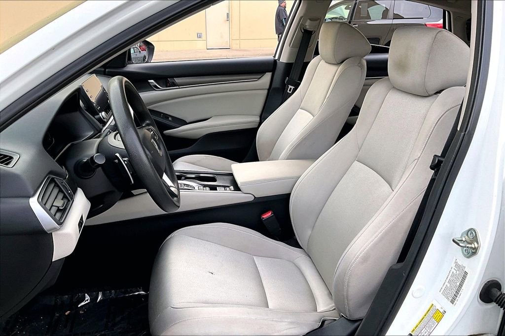 Used 2018 Honda Accord Hybrid image 15