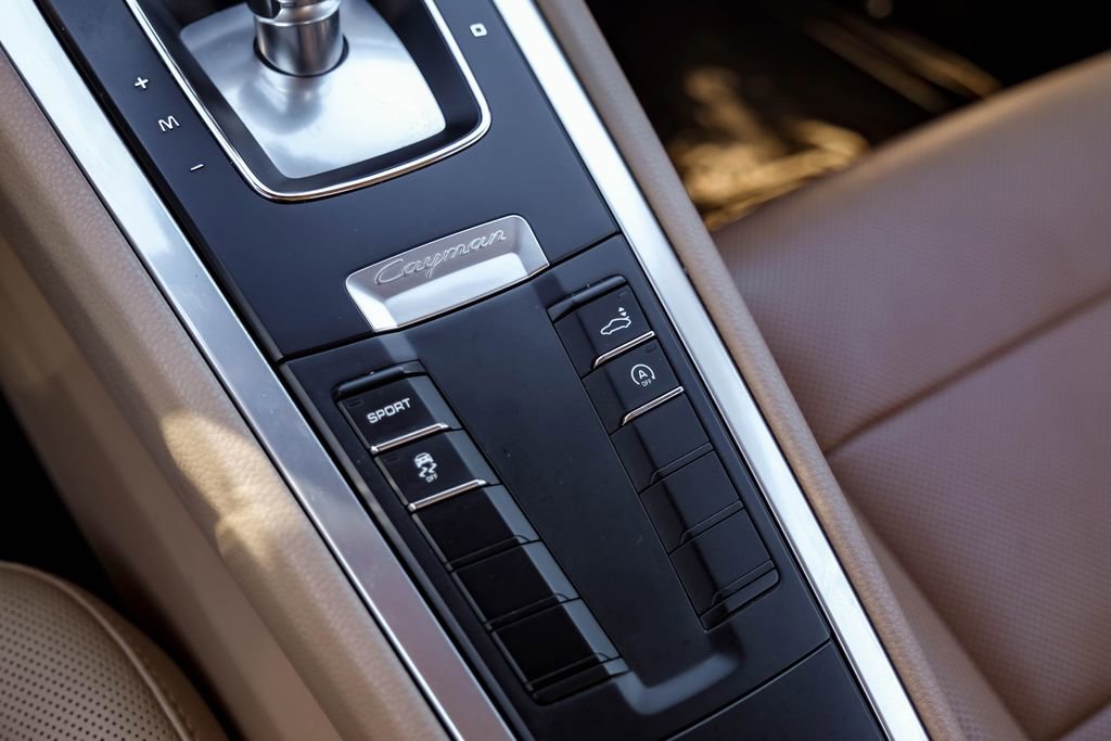 Used 2015 Porsche Cayman image 17